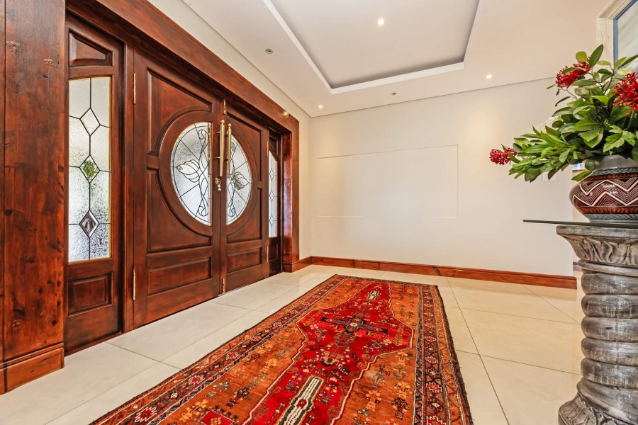 8 Bedroom Property for Sale in Baronetcy Estate Western Cape